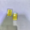 Adesivos de telefone de ouro 999 puro com verso adesivo, ímãs de geladeira criativos, cartões de ouro e pequenos brindes promocionais - diretamente da fábrica