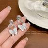 Pendientes de mariposa con circón y luz hueca para mujer, aretes únicos de estilo nicho de verano, con temperamento de alta sociedad.