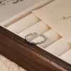 Anillo de Nuevo Temperamento 2026 para Mujer Joyería de Mano para Hombre con Mano de Obra Pesada de Gama Alta Anillo Ajustable de Color Duradero al por Mayor