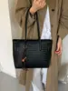 Bolso Casual Transfronterizo para Viajes Diarios Mujer Gran Capacidad 2026 Nuevo Otoño Versátil Retro Bolso de Hombro Único Bolso Tote de Moda