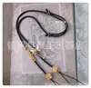 Cuerda Trenzada Hecha a Mano para Colgante Cuentas de Mariposa Cera de Abeja Cordón de Cruces Collar con Cuerda de Cuentas Redondas Flor de Durazno Colgante de Cuello Ajustable