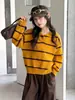 Conjunto de Otoño Estilo Coreano para Niñas 2026 Nuevo Modelo: Conjunto de Dos Piezas para Niños Mayores: Camisa Polo a Rayas, Suéter y Pantalones de Pierna Ancha
