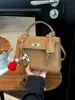 Bolsas de Nicho Transfronterizas Otoño e Invierno para Mujer 2025 Nueva Moda Retro Versátil Bolso de Hombro Cruzado Bolso Retro
