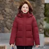 Chaqueta de Plumón de Ganso Blanco para Madre, Corta, Engrosada, Marca de Alta Gama para Mujeres de Mediana Edad y Mayores, Abrigo Elegante para Protección contra el Frío de Invierno, Tallas Grandes