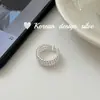 Design Minimalista Coreano Estilo Ins com uma Vibe Cool Joia Prata Prata de Lei S925 Anel Vazado de Três Camadas com Contas Emendadas Versátil