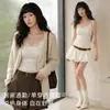 Camisola ligera de seda estilo francés para mujer con copas, agradable para la piel, adelgazante, ajustada, con encaje de lunares, top base de cuello en V