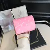 Moda Verão 2026 Simples Transversal PU Pequena Quadrada Estilo Coreano Design de Nicho Bolinhas Corrente de Mão Bolsa Feminina