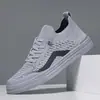 Zapatos de Hombre para Primavera y Otoño, Zapatos de Malla Transpirable para Hombre de Nuevo Estilo, Zapatos de Trabajo Cómodos sin Cordones, Zapatos Casuales de Lona