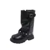 Otoño 2026 Nuevas Botas Altas de Felpa con Hebilla Metálica Retro para Niñas Estilo Coreano Moda Infantil Botas de Moda con Remaches Tendencia