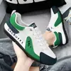 Sapatos Masculinos, Novos Sapatos Tipo Touca Estilo Verão, Respiráveis Estilo Coreano Versáteis Tendência Slip-On Cano Baixo Malha Casuais para Corrida