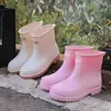 Botas de Lluvia de Terciopelo de Moda para Mujer con Puños Cerrados, Zapatos de Goma Resistentes al Desgaste y Antideslizantes para Exteriores, Zapatos de Agua de Caña Corta para Trabajo en Cocina