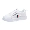 Zapatos Blancos para Mujer 2025 Verano Nuevos Zapatos de Mujer Versátiles Zapatos de Estudiante Tenis para Niñas Estilo Coreano Zapatos Deportivos Casuales