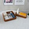 Cesta de Almacenamiento Tejida de Mimbre Sintético al por Mayor Hotel Casa de Huéspedes Cesta de Almacenamiento para Artículos de Tocador Caja de Almacenamiento de Cosméticos de Escritorio Bandeja