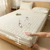 Funda de colchón acolchada antibacteriana Clase A, funda de cama segura para bebés, protector de colchón impermeable a prueba de orina, funda de cama modelo nuevo 2026