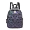 Mochila Luminosa Geométrica de Colores Nuevos, Mochila de Viaje Escolar de Gran Capacidad en Forma de Diamante con Degradado, Mochila Sencilla de Moda y Tendencia