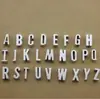 Acessórios para Joias DIY Contas Artesanais em 2 Cores Contas com Furo Plano 26 Letras Inglesas Árabes 11mm