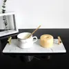 Bandeja Decorativa de Mármore Natural com Textura de Madeira da Caverna Amarela, Disponível em Várias Cores e Tamanhos, Adequada para Exibição na Sala de Estar e no Quarto