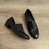 Novedad Primavera/Verano 2026 Mocasines Negros para Mujer, Zapatos de Cuero Slip-On Estilo Británico, Comercio Transfronterizo