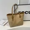 Bolso de Hombro de Moda Versátil Más Vendido para Mujer 2025 Nuevo Coreano de Nicho Bolso Tote de Gran Capacidad para el Trabajo y los Viajes