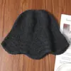 Venta al por mayor transfronteriza del fabricante, Gorro de pescador cálido de punto 100% lana pura con borde de encaje, Gorro de lana cálido de punto en stock