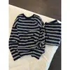 Pijama de camiseta a rayas blancas y negras estilo coreano para mujer, conjunto de ropa de casa de verano puro y sexy con manga larga y shorts, se puede usar afuera