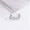 Anillo de Comida con Cruz de Oro Rosa Simple y Circonita para Mujer, Moderno, a la Moda, Personalizado, Lujo Ligero, Versátil, Abierto, Ajustable