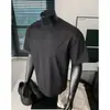 Camiseta de manga corta transpirable con retazos de malla para hombre, top casual de verano de seda helada, secado rápido, tacto fresco, cuello redondo, media manga