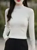 Top de punto acanalado de algodón puro para mujer de principios de otoño, con cuello alto medio, manga larga, textura acanalada vertical, elástico, corte ajustado y agradable para la piel