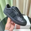 Zapatos Blancos Nuevos 2024 Marca V Suela Gruesa con Tachuelas Unisex Versátiles de Cordones Tenis Casuales Tenis con Bloques de Color