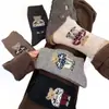 Calcetines retro estilo japonés de oso hasta la pantorrilla para mujer, calcetines de dibujos animados Meilade para otoño e invierno, calcetines versátiles de estudiante ins de moda