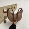 Bolsa Meia-lua Francesa Design Nicho Tendência High-end Comutador Padrão Lichia Bolsa Meia-lua Transversal Estilo Ocidental Sela Meia-redonda