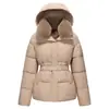 Inverno 2026 Nova Jaqueta de Algodão com Capuz Moda Versátil Cinto com Capuz Casaco de Algodão Estiloso Quente Roupa de Exterior Feminina