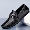 Sapatos Masculinos de Couro Genuíno 2026 Novo Estilo Sapatos de Negócios Britânicos Respiráveis Solado Macio Sapatos Casuais Mocassins Slip-on Masculino