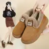 Zapatos de invierno forrados de polar, engrosados y cálidos; Zapatos de tela estilo Pekín para mujer; zapatos para mujeres de mediana edad y mayores; zapatos antideslizantes para personas mayores; zapatos casuales, al por mayor