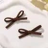 Atmósfera Coreana de Otoño e Invierno Gamuza Tejida a Mano DIY Pin Lateral Accesorios para el Cabello Calcetines Fundas para Teléfono Móvil Accesorios de Ropa