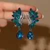 Pendientes Creativos Ecológicos Transfronterizos, Modernos y Elegantes, Incrustados con Diamantes, de Alta Gama, Pendientes de Lujo Ligero para Mujer, Pendientes Únicos y Súper Brillantes para Fiesta