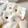 Calcetines de Invierno Nuevos de Animales de Dibujos Animados de Terciopelo de Visón Cálidos de Caña Media Calcetines Blancos Peludos para Dormir Calcetines Rellenos para Mujer