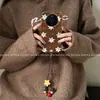 Adecuado para funda de teléfono móvil Huawei Mate80Pro, Gama alta y Lujo ligero, Huaweimate70, Resistente a las manchas, 60 Flores de Lirio
