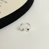 Anel Liso Estilo Minimalista para Mulheres, Não Desbota, Aberto, Ajustável para Dedo Indicador, Empilhável, Versátil, Nicho, Novo Produto de Alta Qualidade