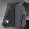 Nueva colección de primavera y otoño: chaqueta cortavientos e impermeable casual para hombre con cuello mao, prenda exterior holgada para hombre, venta al por mayor