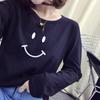 Estilo K da Nova Camiseta Feminina de Manga Comprida com Estampa de Desenho Animado e Carinha Sorridente, Top Feminino de Gola Redonda Solto para Usar por Baixo, Casual e Versátil