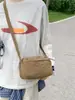 Mochila Pequeña Ligera Japonesa Casual de Moda Bolso de Hombro Simple Bolso Cruzado de Tres Capas de Alta Calidad Bolsa Deportiva Versátil para Mujer