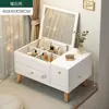 Con luz dormitorio simple apartamento pequeño tocador pequeño habitación de alquiler habitación dormitorio mesa de maquillaje ventanal balcón dormitorio repisa de ventana