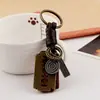 Joyas de Moda de Venta Caliente Transfronterizas, Colgantes Creativos y Personalizados de Hoja de Aleación, Accesorios Retro para Bolsos y Llaveros de Coche