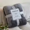 Comercio Exterior Transfronterizo Exclusivamente para Fabricantes: Manta de Franela de Color Sólido Estilo Europeo, Manta para Siesta, Manta de Oficina Clase A, Regalo para Dormitorio