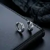 Brincos de Argola Cruzados de Zircônia Transfronteiriços para Homens, Brincos de Argola Lisos, Presilhas de Orelha de Raio, Pingentes de Orelha, Acessórios de Orelha para Mulheres, Amostra de Live do TikTok