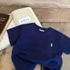 Camisetas lisas para meninos, roupas de verão, vestuário infantil, camisetas finas de manga curta para meninas, que absorvem a umidade e o suor