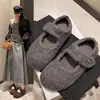 2026 Zapatos Peludos de Invierno de Moda que Aumentan la Altura Mocasines Felpudos con Más Terciopelo Zapatos de Algodón Cálidos Zapatos de Felpa Gris Claro Mocasines Casuales