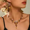Colar e Brinco com Franja Totalmente Cravejados em Diamante Gota d'Água Super Brilhante para Mulheres, Acessório de Pescoço Corrente de Clavícula com Design de Nicho de Luxo Leve Estilo Palácio