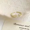 Anillo de Metal de Mariposa con Diseño Creativo Único e Incrustaciones de Circonita, Anillo Abierto Minimalista Hueco Simple y Elegante